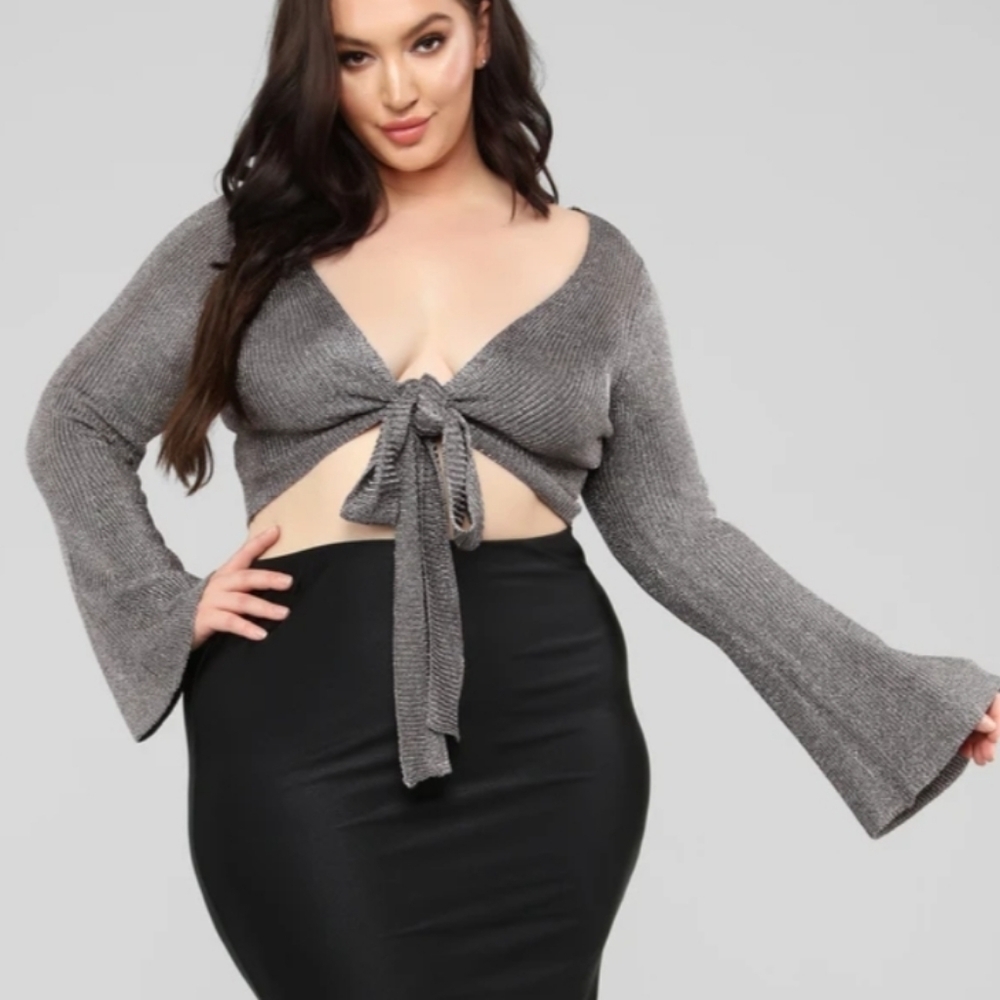 NWT Fashion Nova metallic glitzy tie cropped long sleeve sweater 1X